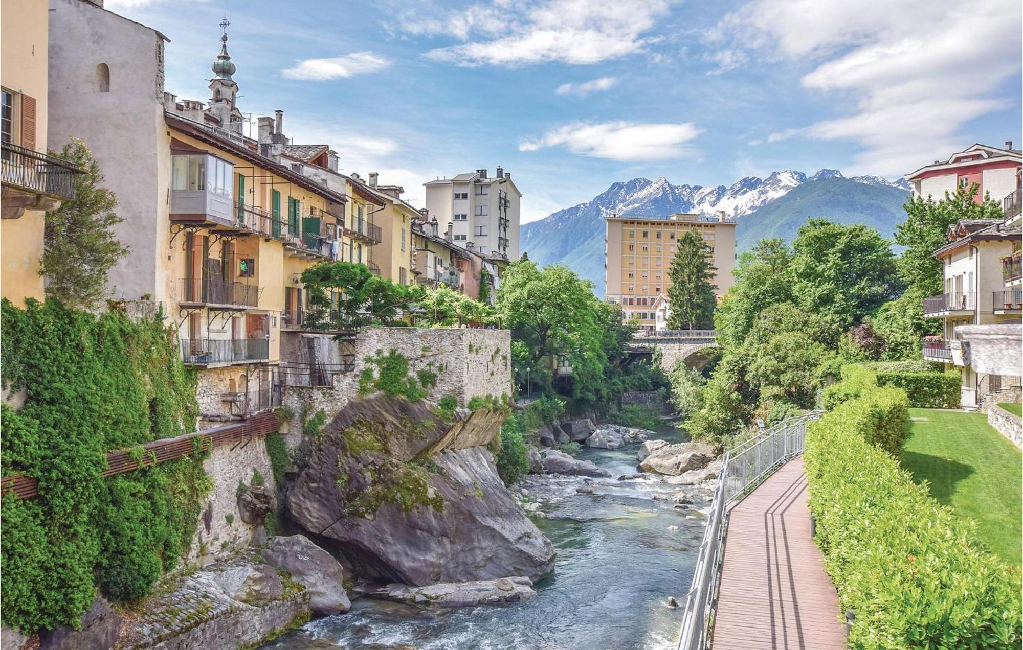 Casa Capestalozzi Appartement Chiavenna Buitenkant foto